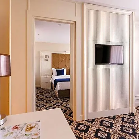 Hotell Belvedere 3*